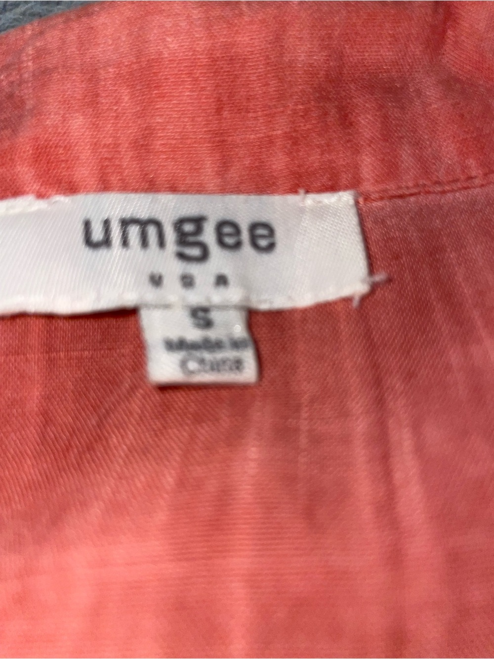 Umgee Coral Short-Sleeve Button Down Shirt - Picture 2 of 2